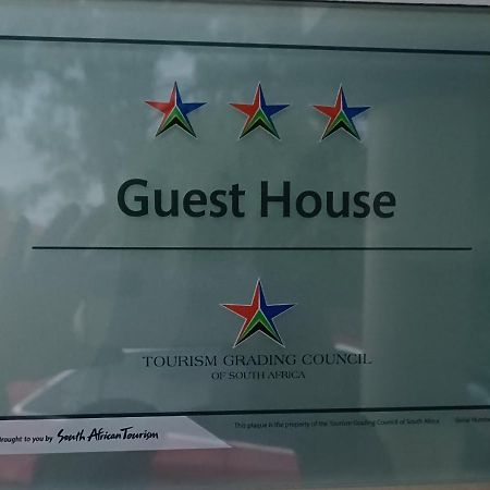 Lala Poa Guest House เคลิร์กสดอร์ป ภายนอก รูปภาพ
